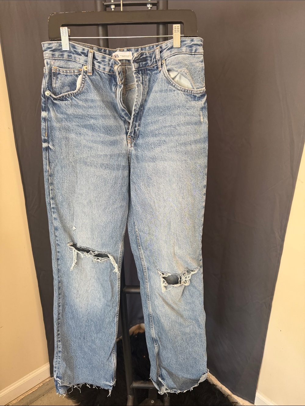 ZARA Light Blue Distressed Straight-Leg Jeans - Women